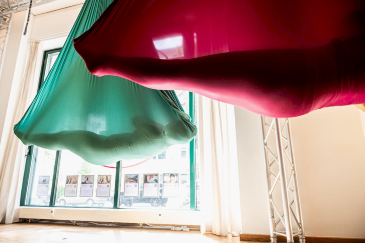 aerial-yoga-berlin